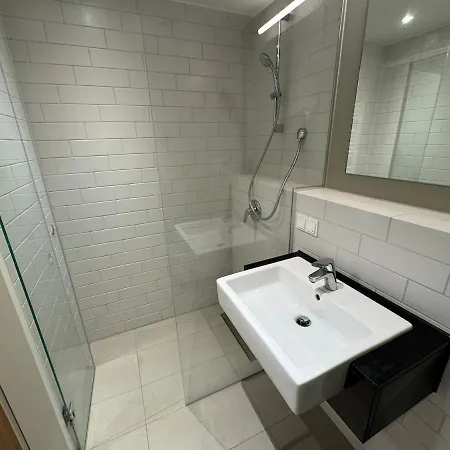 Hauptbahnhof 3 아파트